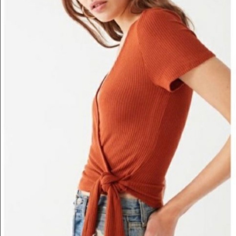 Project Social T Rust Orange Bailey Wrap Tee - Picture 2 of 9